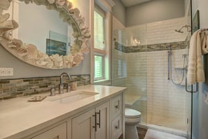 King Guest Room Bath, 1st Floor