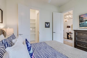 Queen Bedroom, 1st Floor