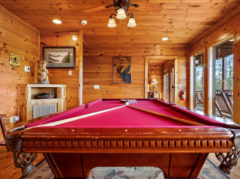 Pool table