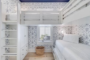 Bunk Bedroom, 1st Floor