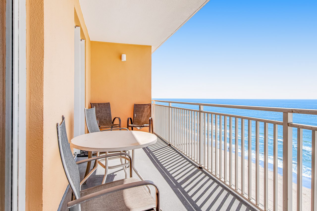 Splash Resort 701E 3