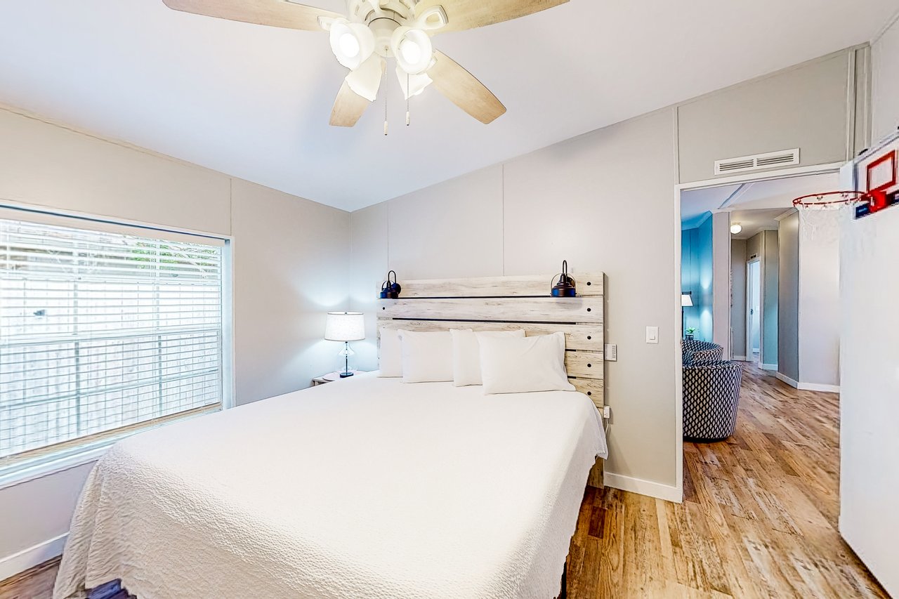 Magic on Magnolia 12