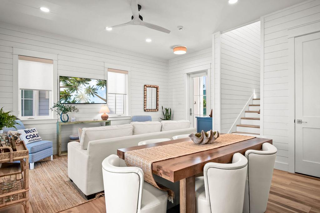 Dining Area, 1st Floor