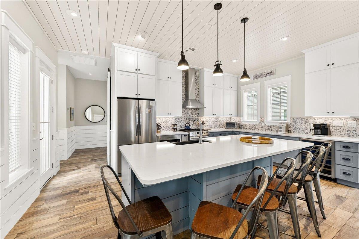 1st Floor, Kitchen