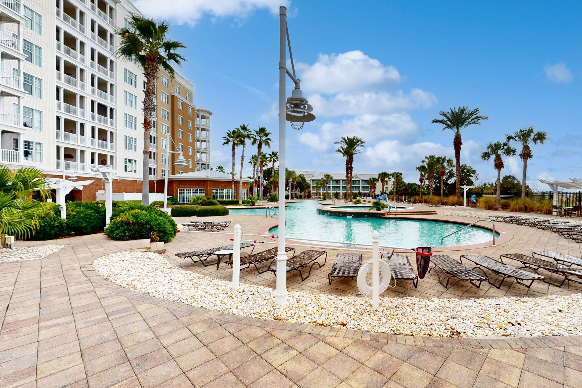 Reflections At Bay Point 506 21