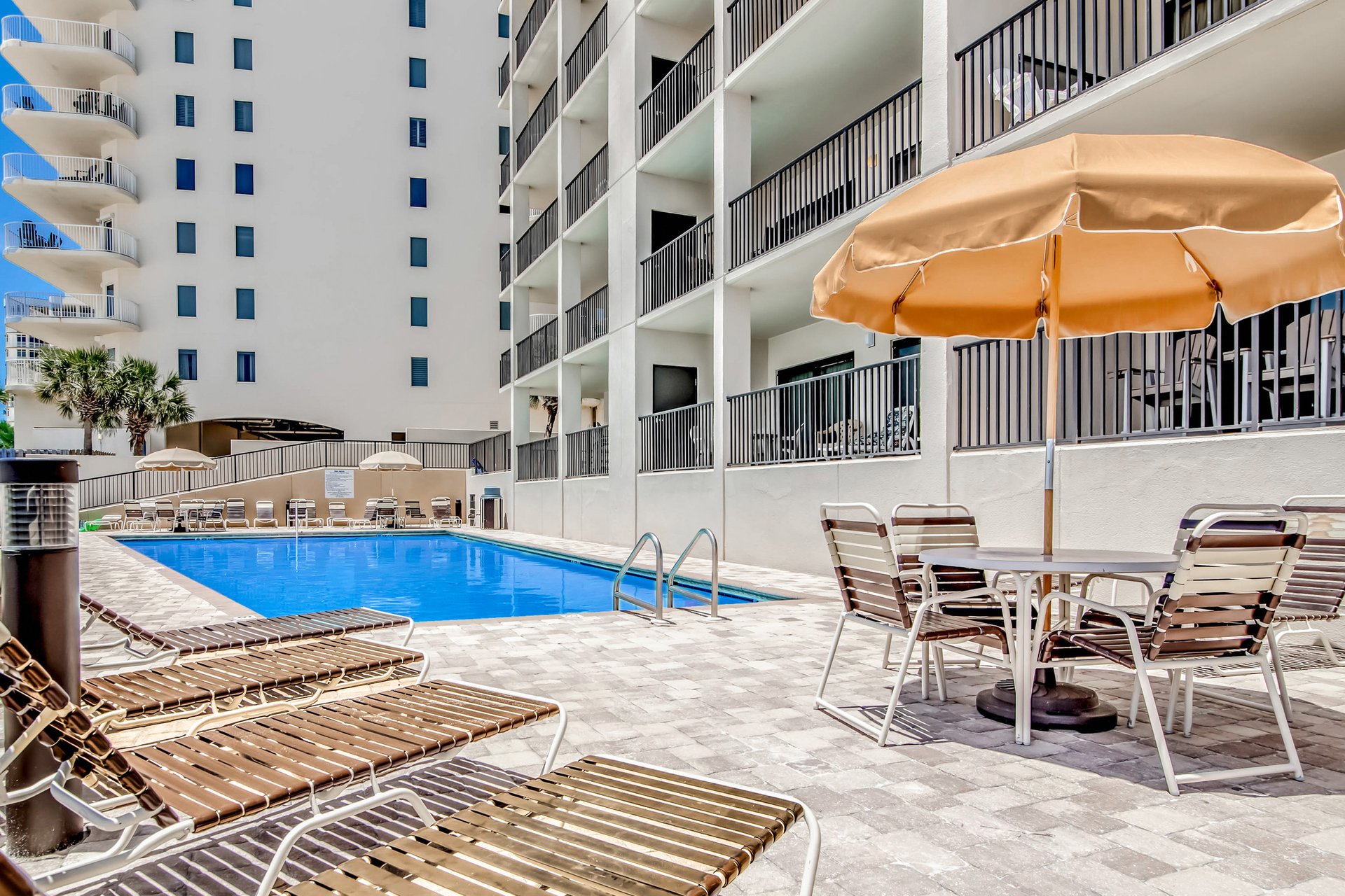 The Palms 714 20