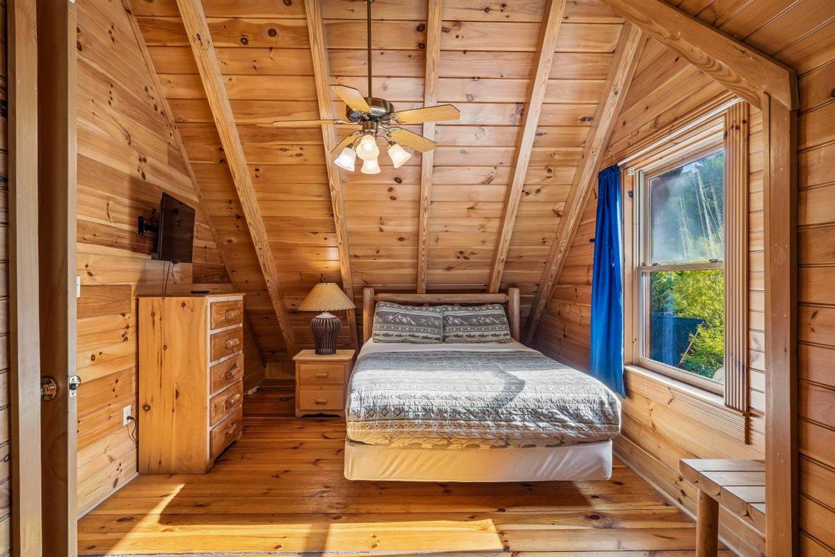 39Bedroom