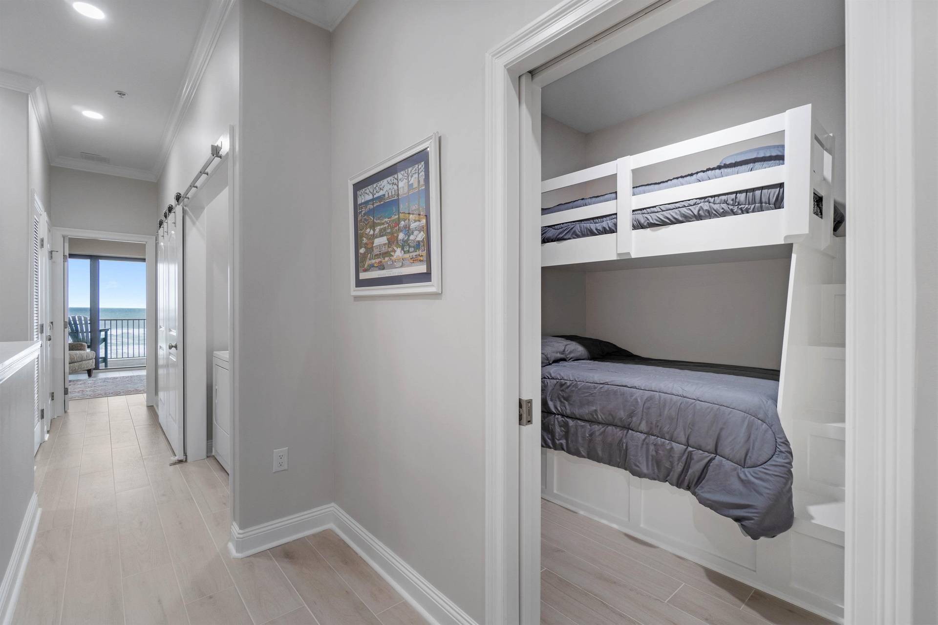 3rd Floor Bunk Room Twin Over Full