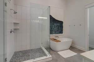 2nd Floor King Primary Suite