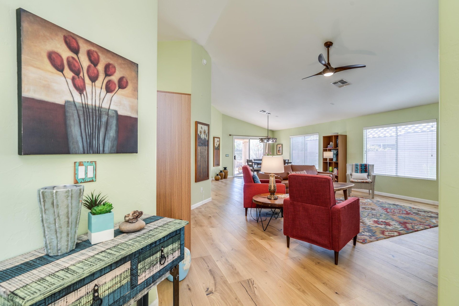 Front entryway into living area.