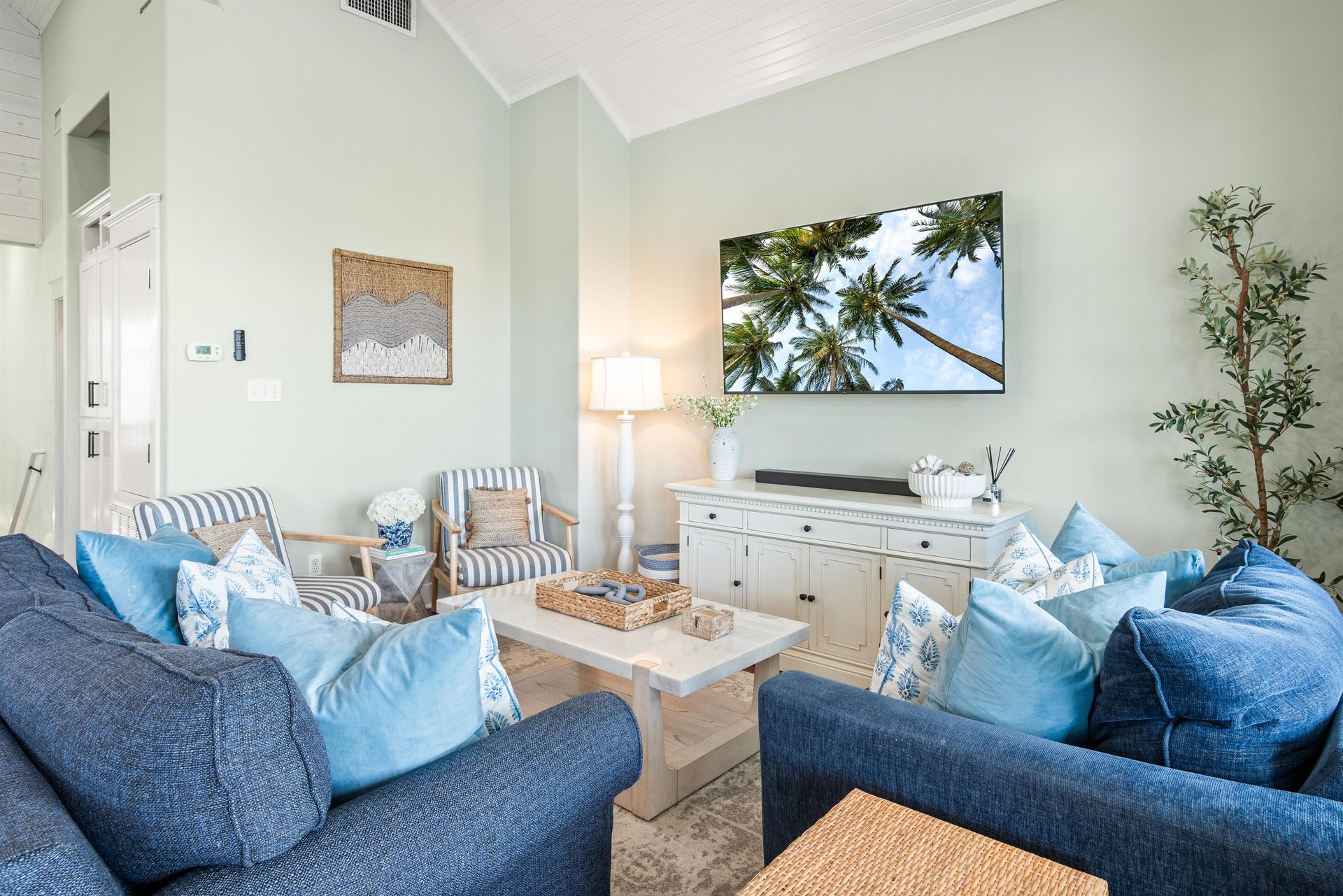 Living Room, 2nd Floor