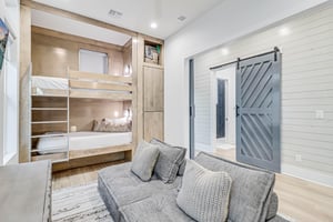 Bunk Room, 1st Floor