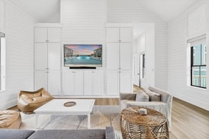 2nd Floor, Bunk Bedroom