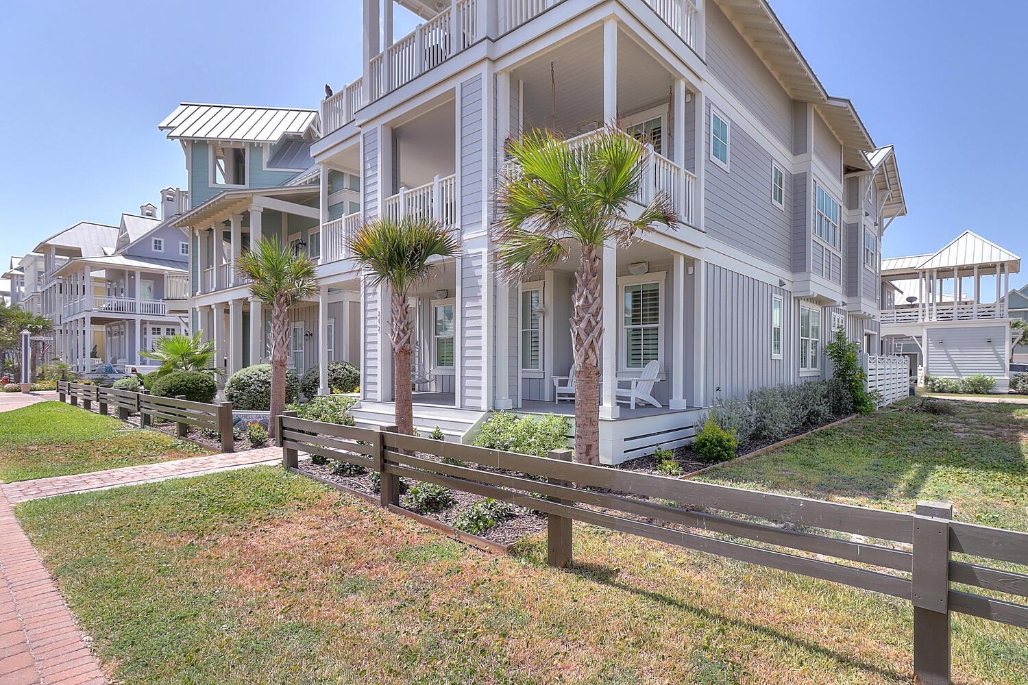 Front View of Seashell Sanctuary