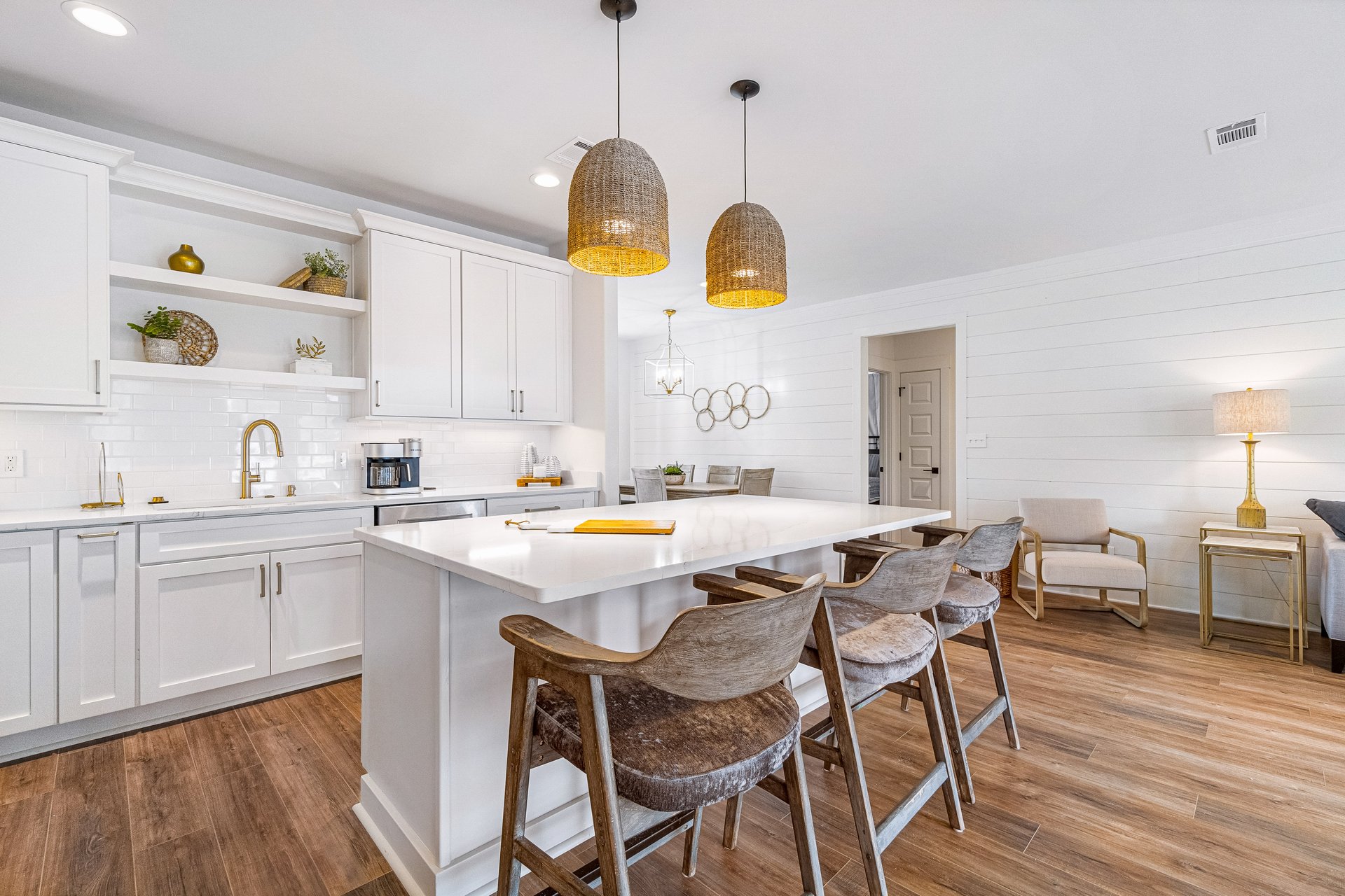 Hideaway on the Bay 11