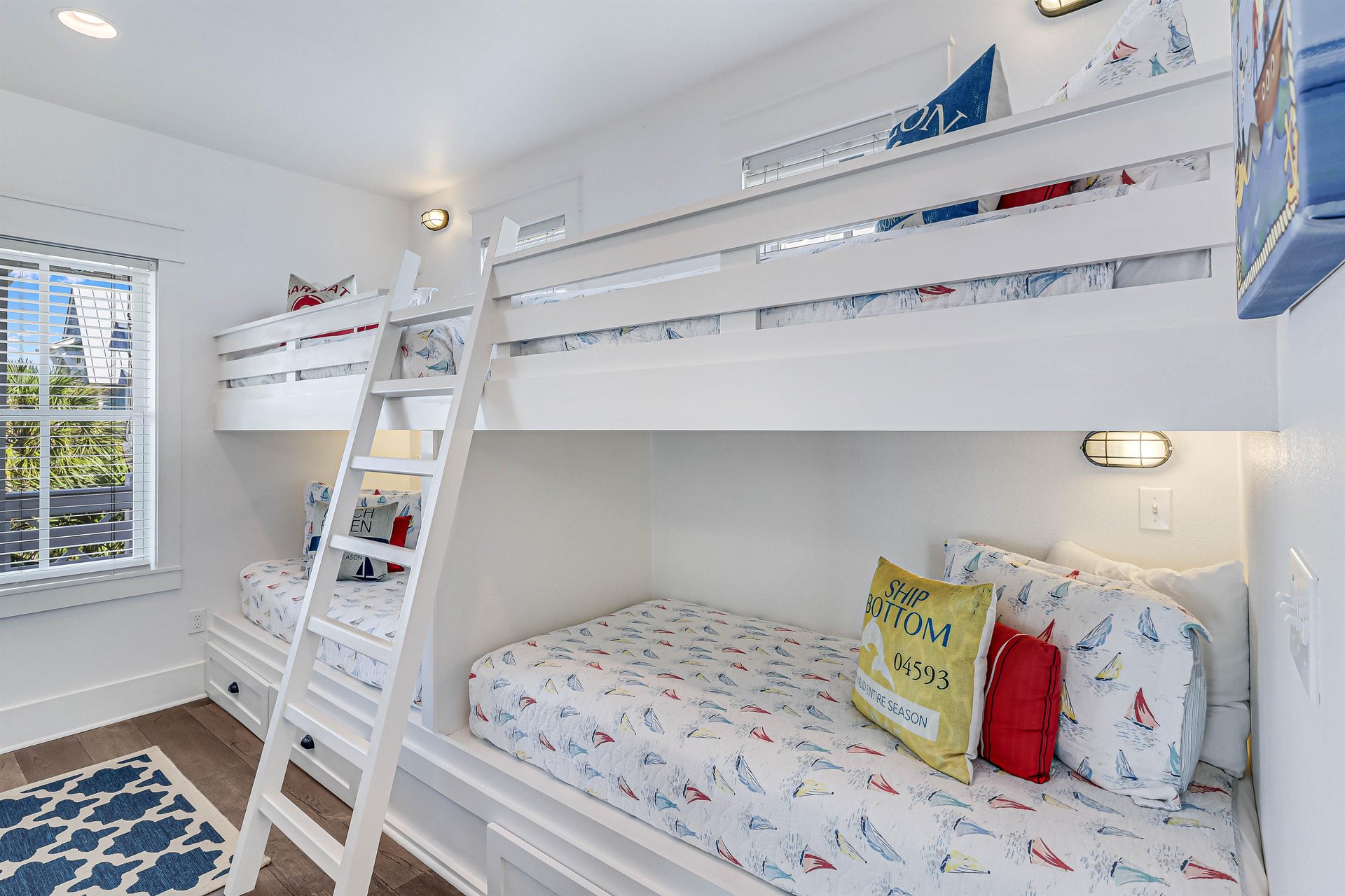 Bunk Bedroom, 2nd Floor