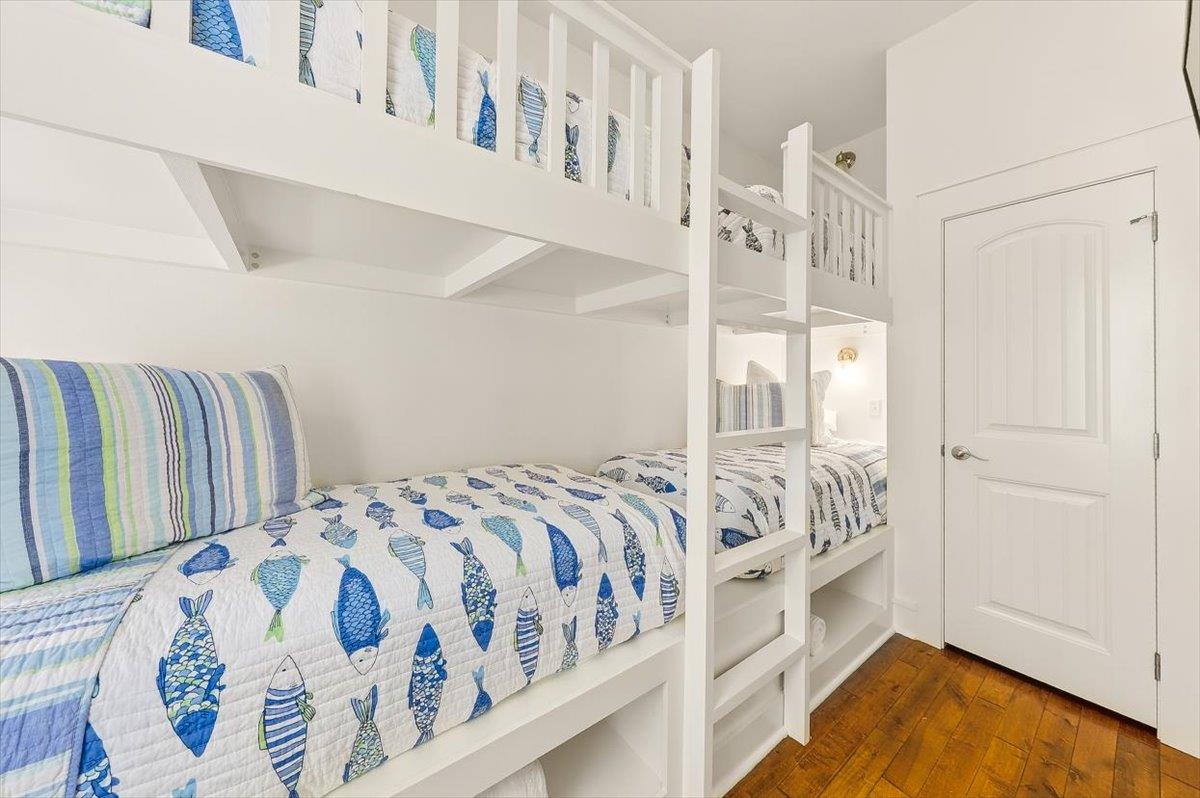 1st Floor, Bunk Bedroom