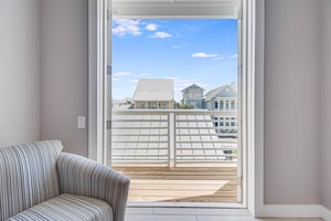 King Bedroom, 2nd Floor