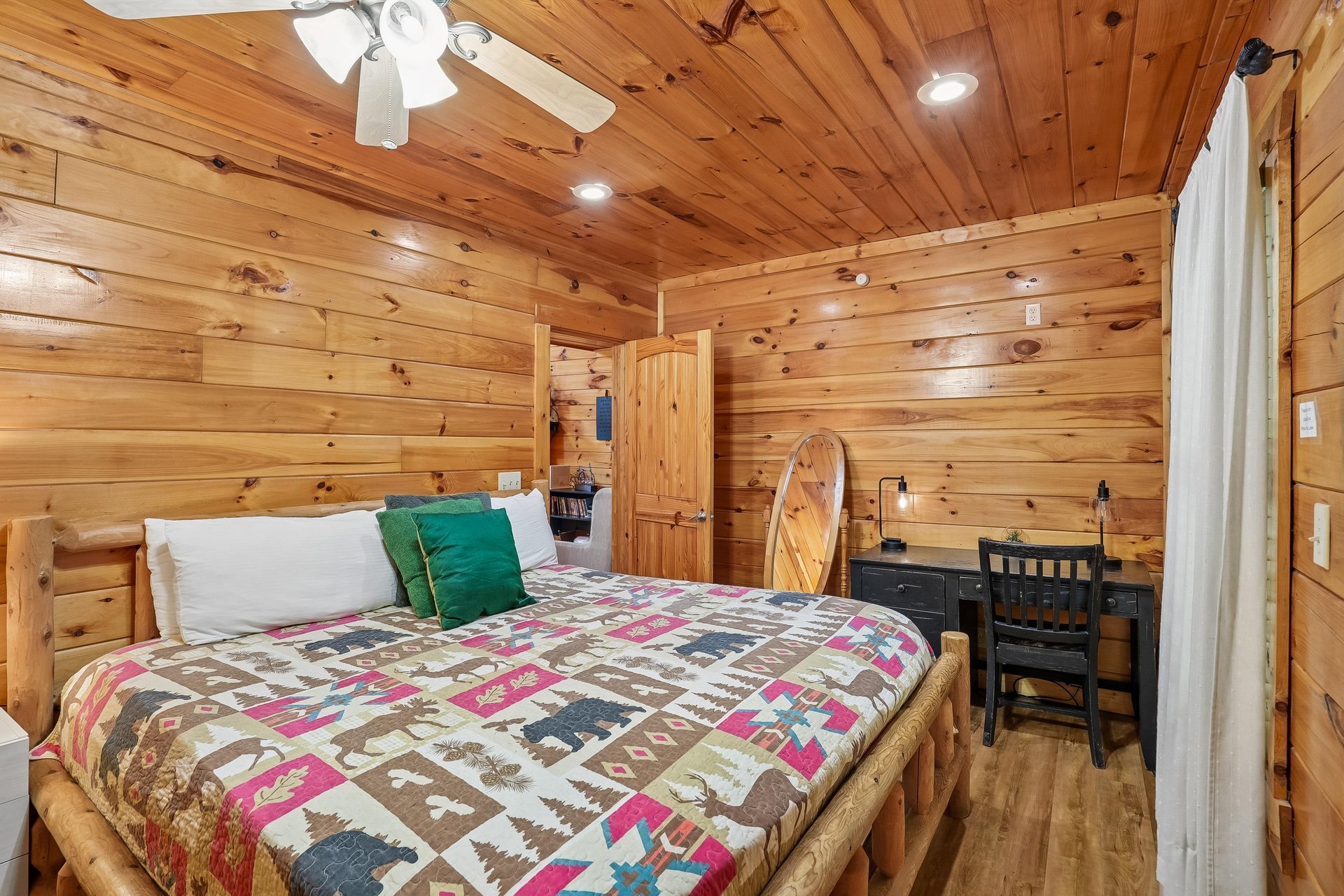 21Bedroom