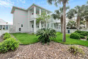 Fenced in Back Yard for Dogs