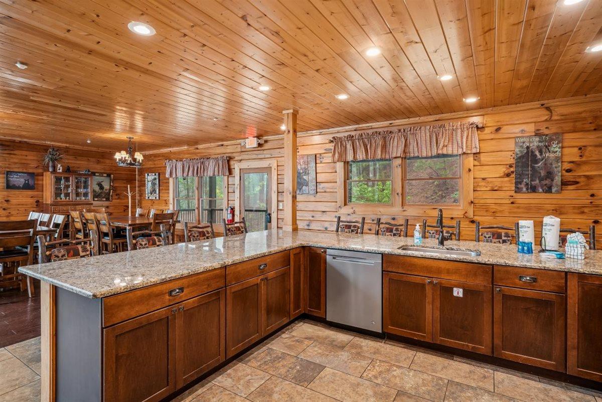 022Kitchen