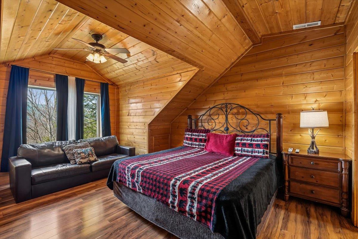50Bedroom
