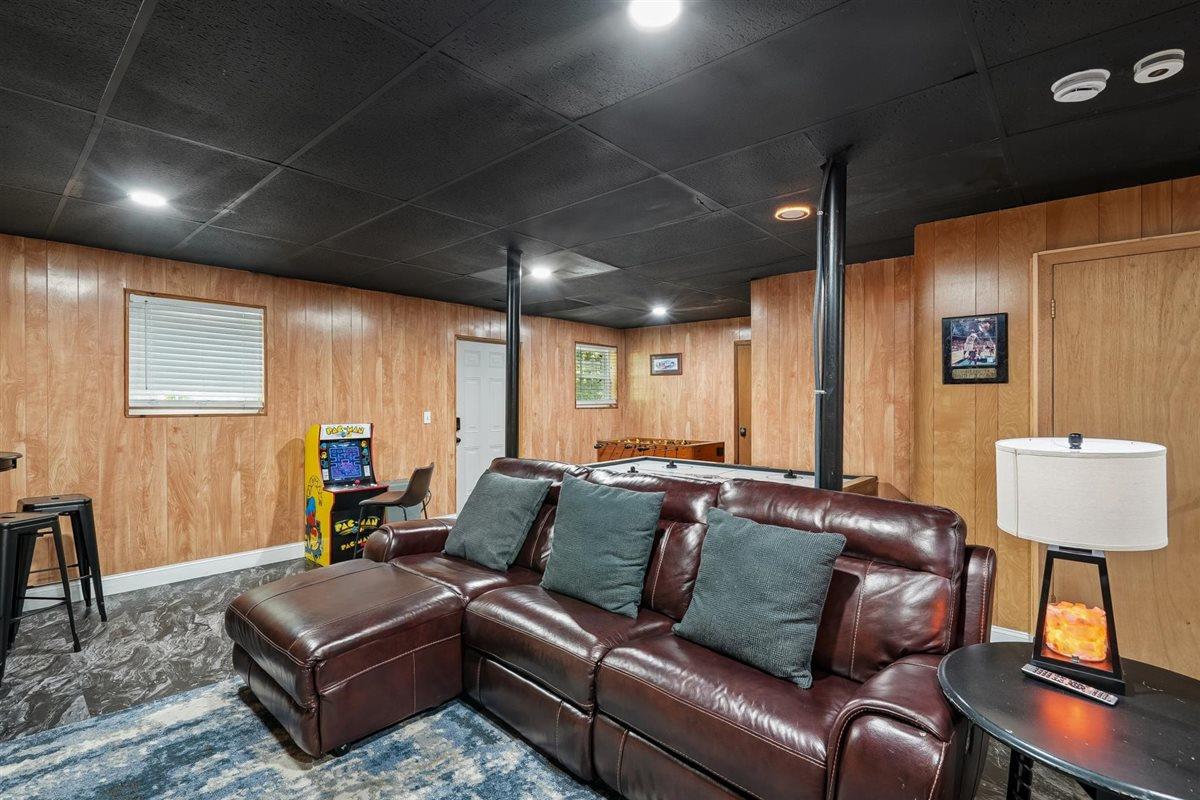 66Recreation Room