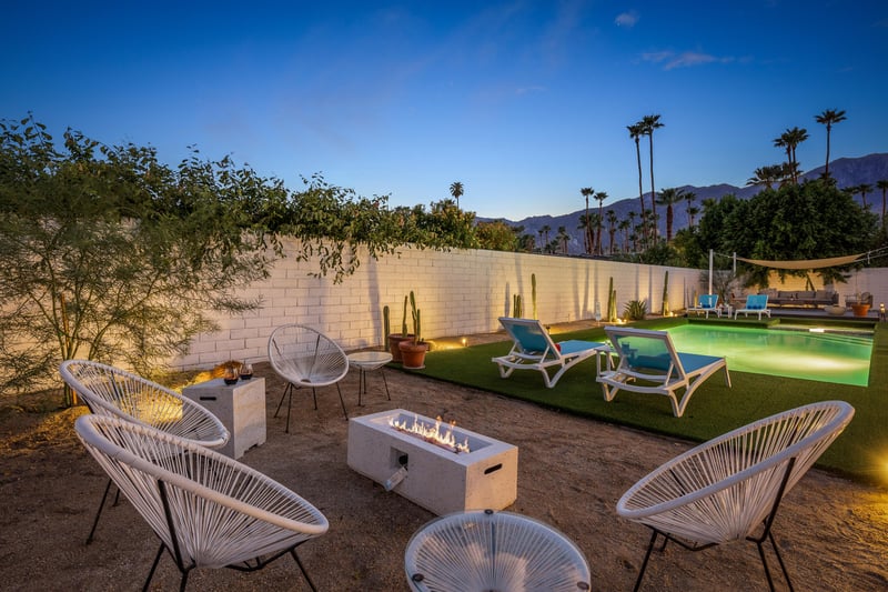 The perfect space to entertain around the fire