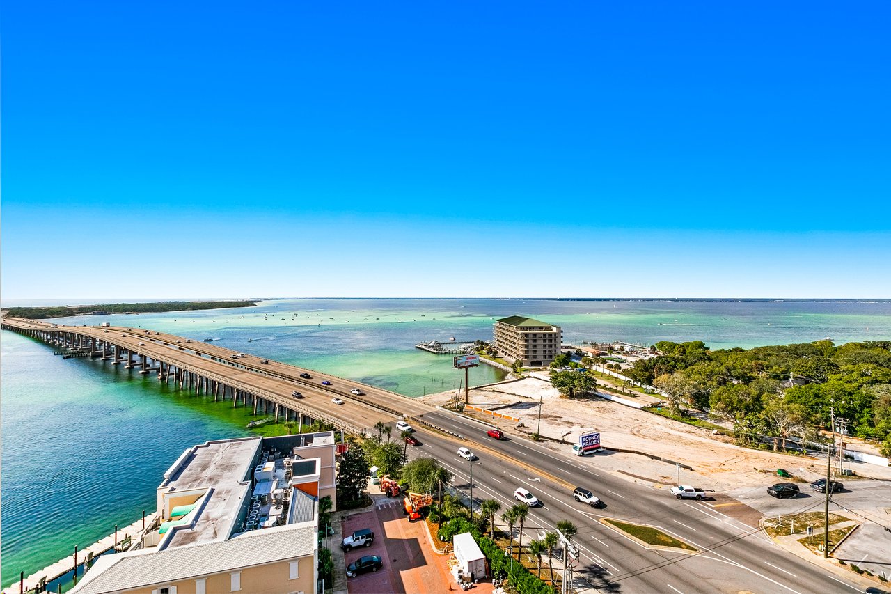 Emerald Grande 927 3