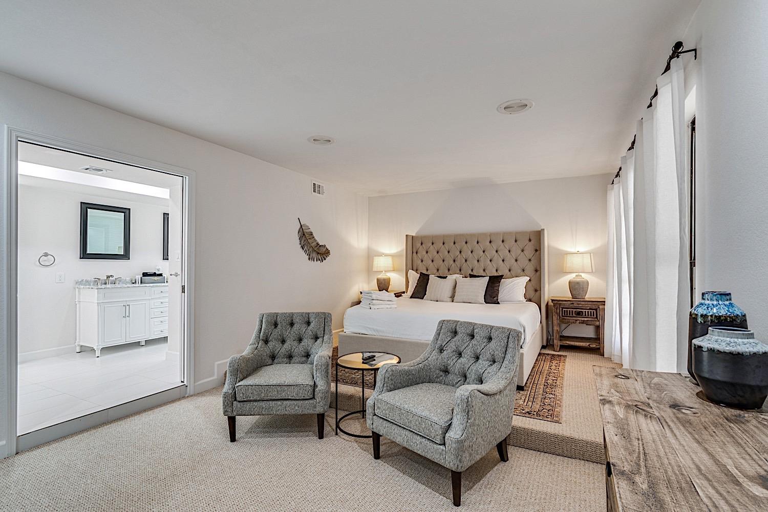 Master suite