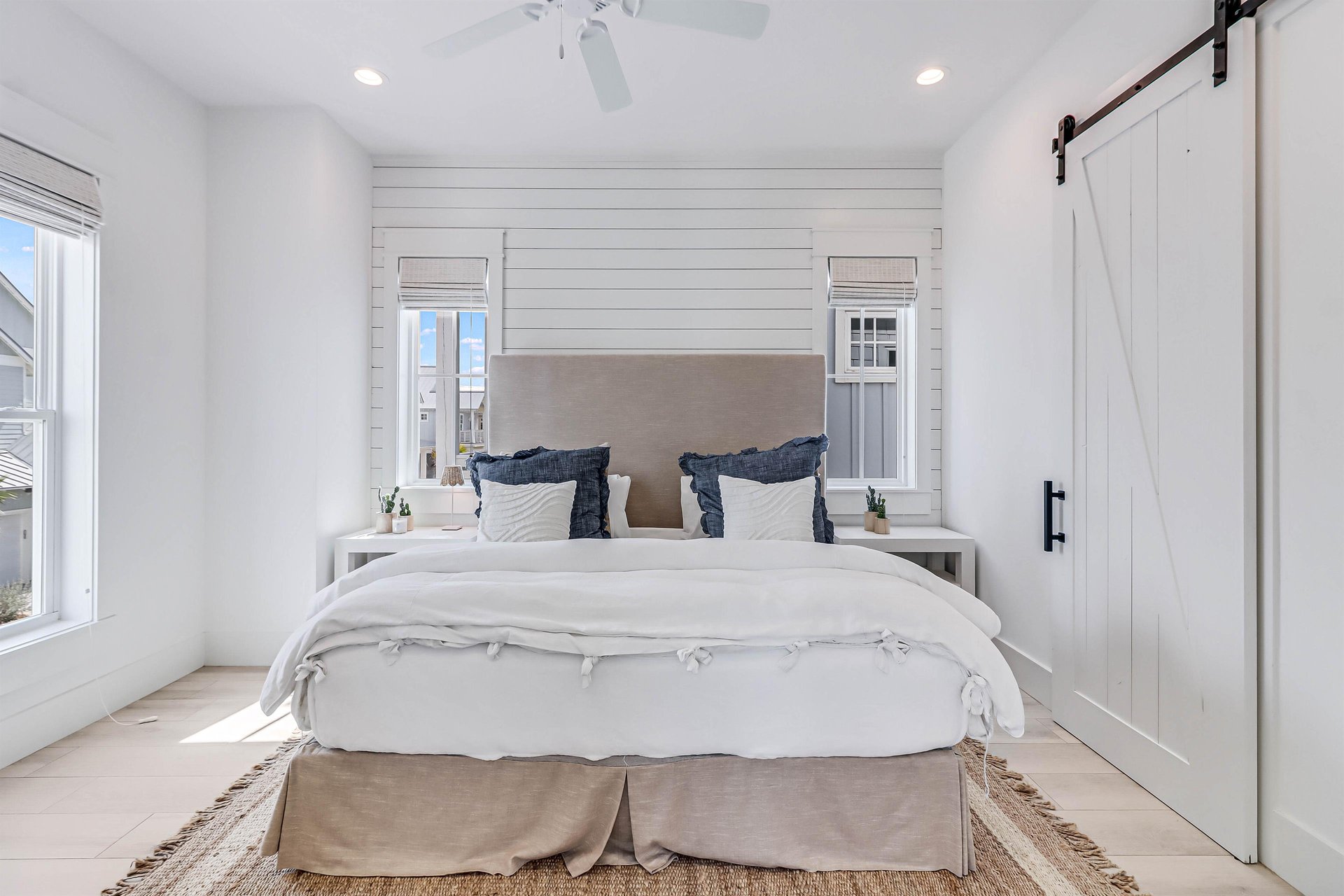 King Bedroom, 2nd Floor