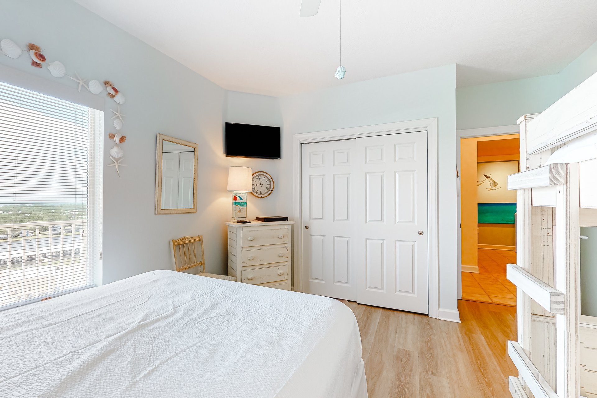 Admirals Quarters 1506 19