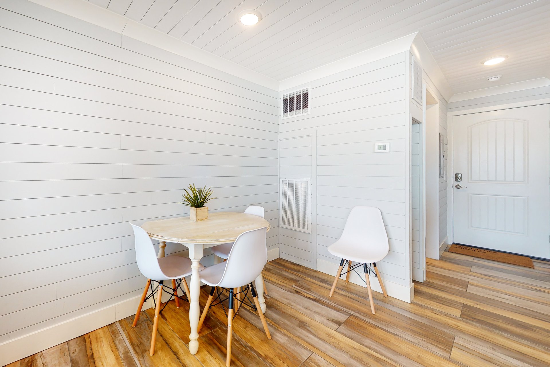 Top of the Gulf 707 15