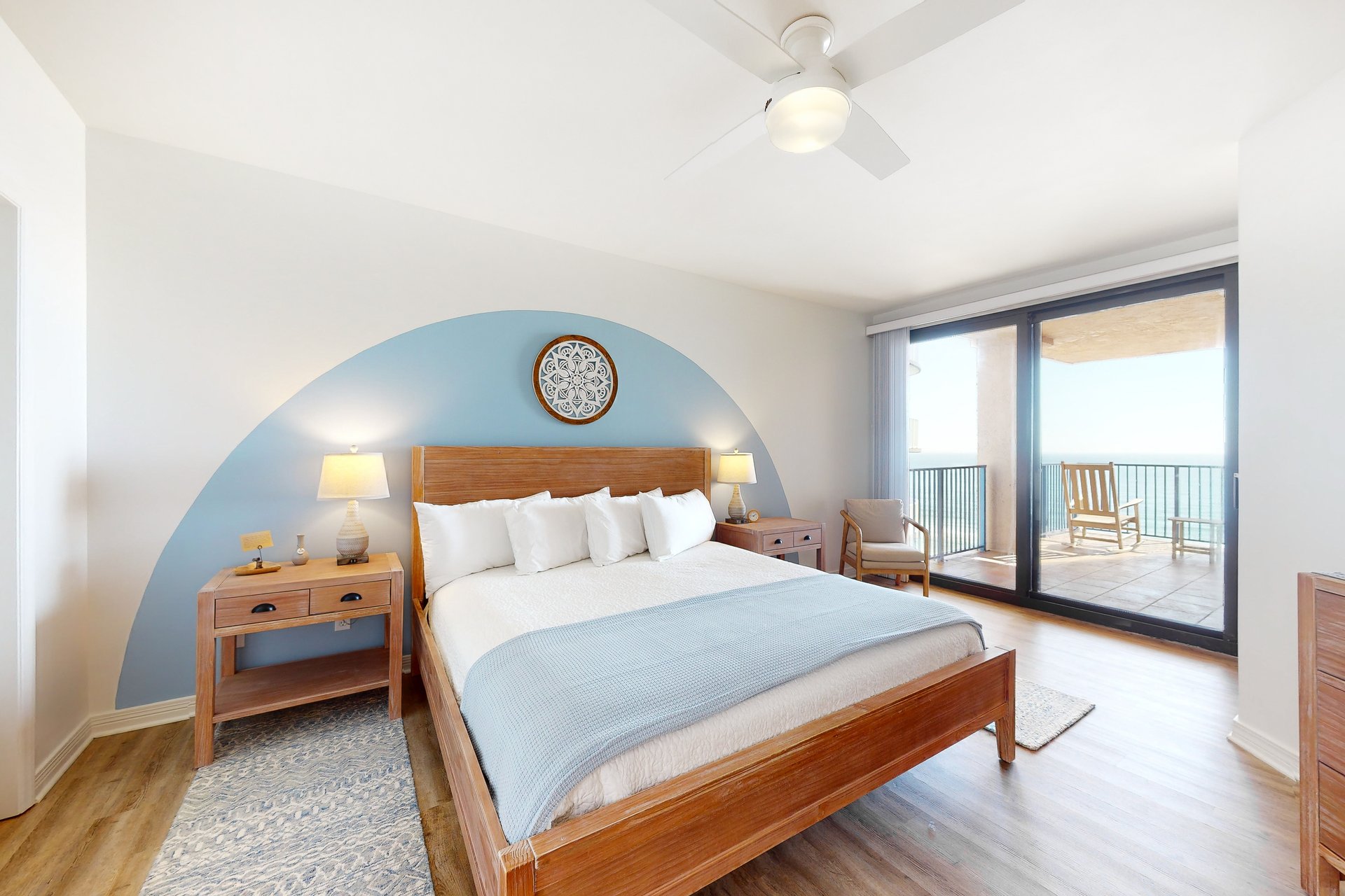 Four Seasons 701E Pier 701 East 20