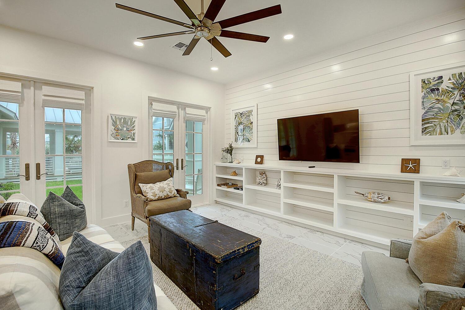 Living Room, 1st Floor