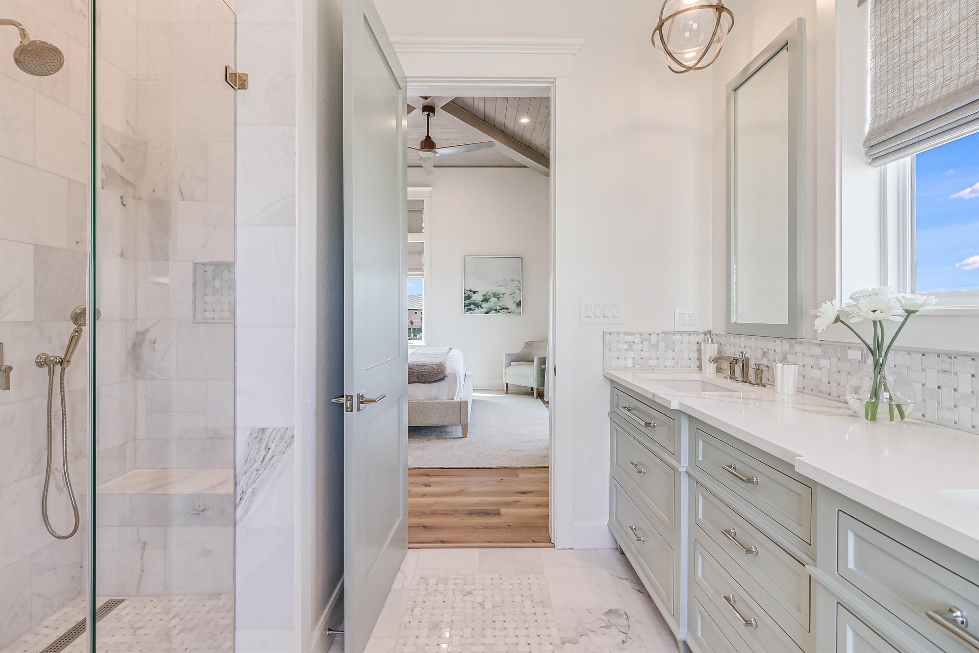 Primary King Bathroom, 2nd Floor