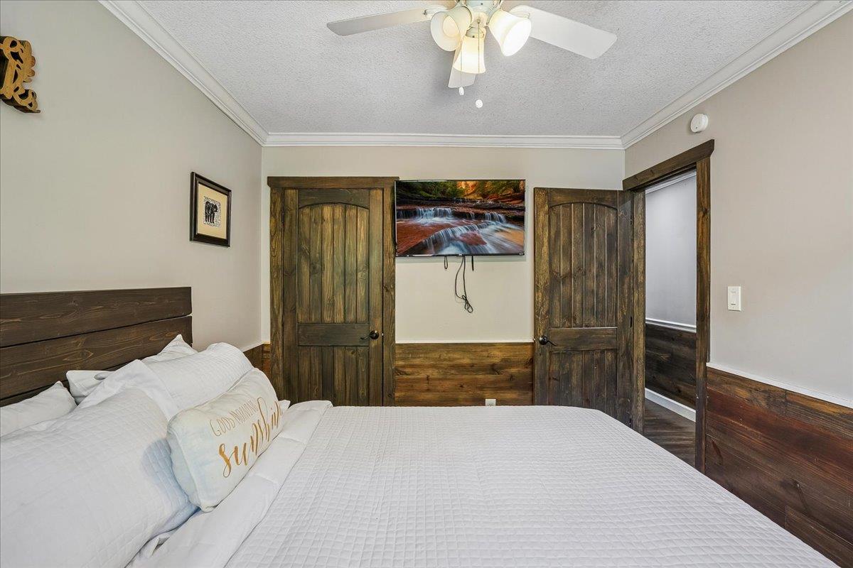024Bedroom