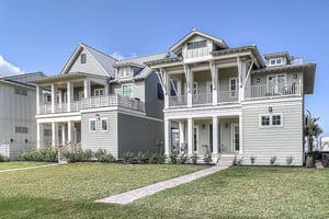 Backyard With Community Lake Boardwalk Access