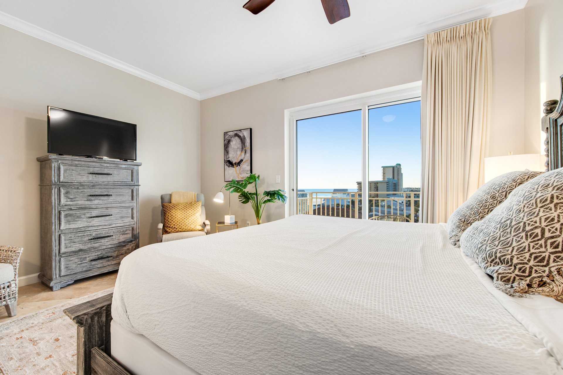 Sterling Beach 607 “Glorious” 18