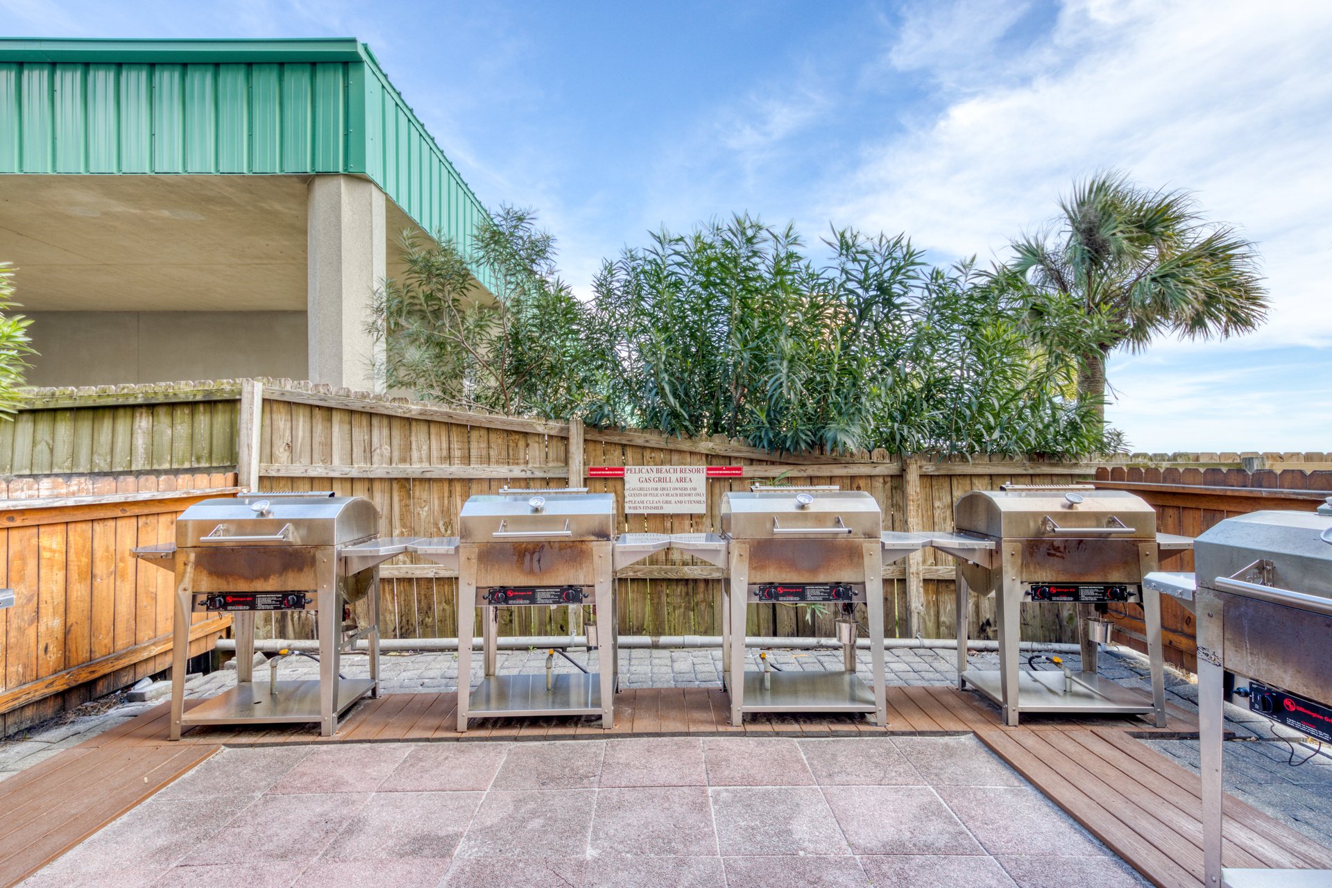 Pelican Beach Resort 1602 27