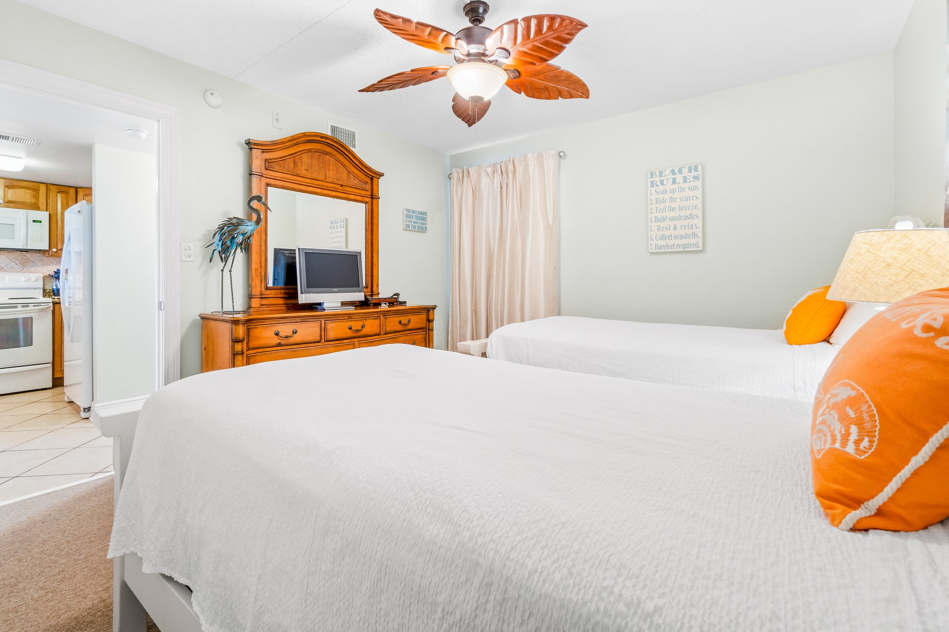 Ocean Breeze West 302 9