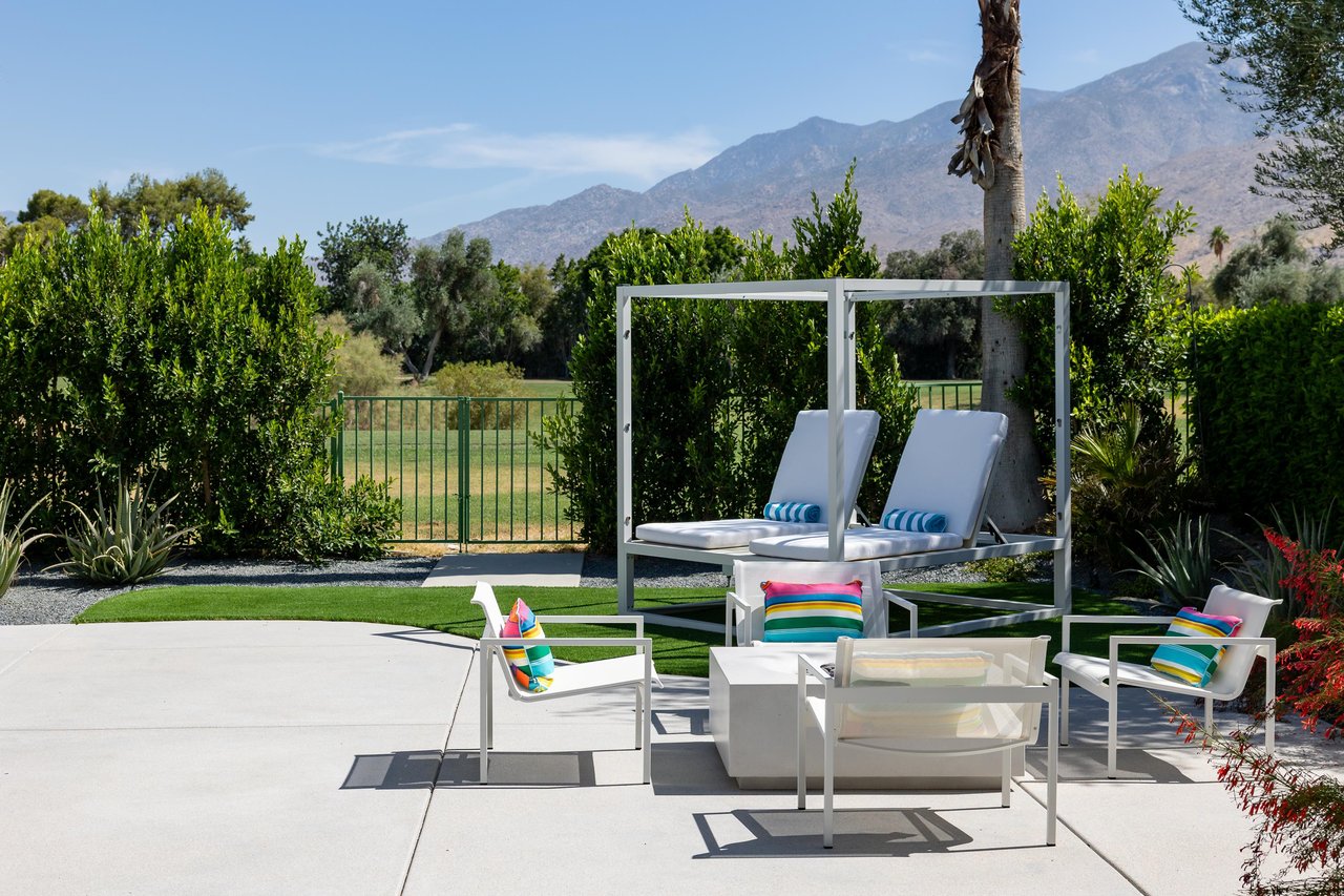 After a swim, time for some sun in the day bed