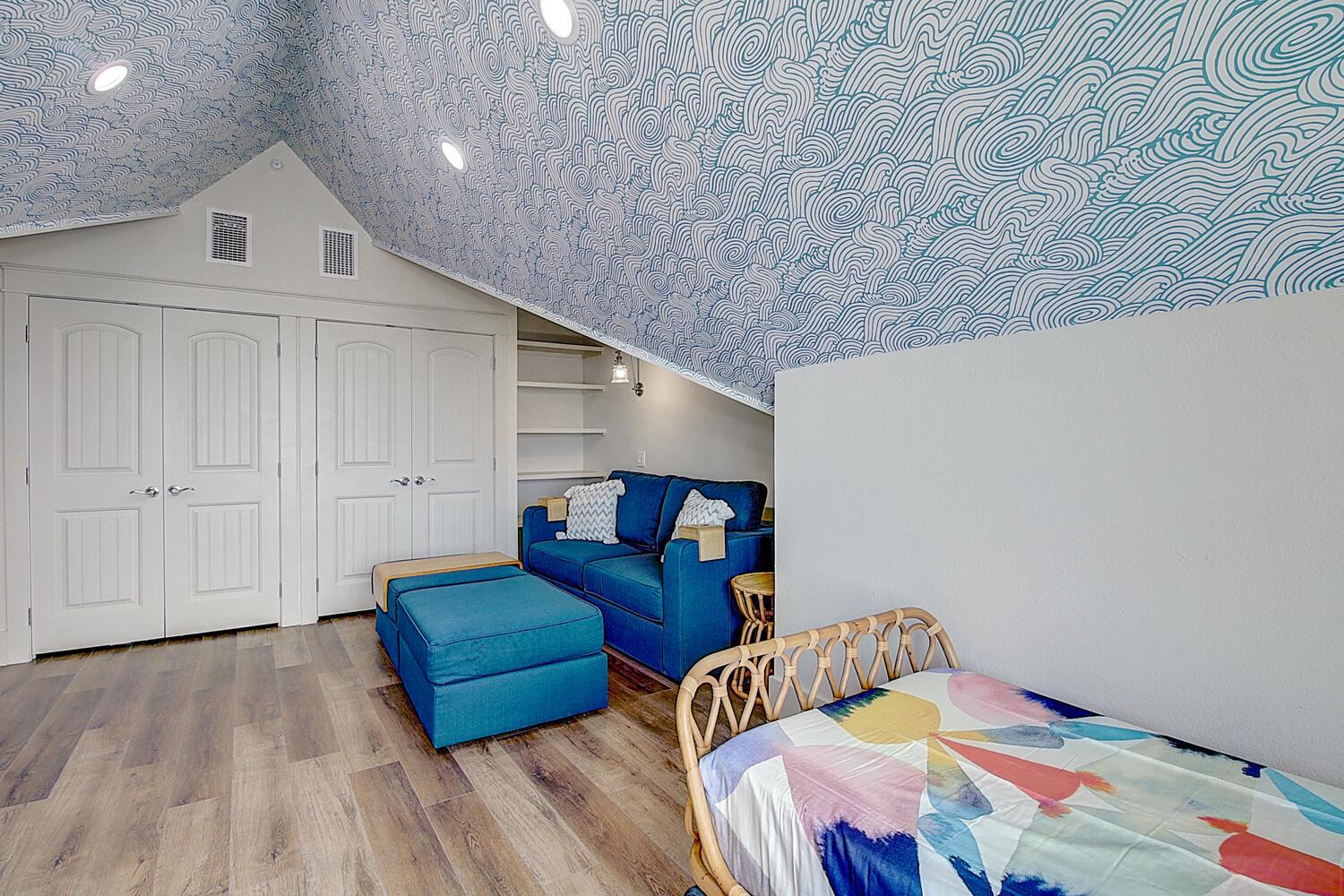 Twin Bedroom, 3rd Floor