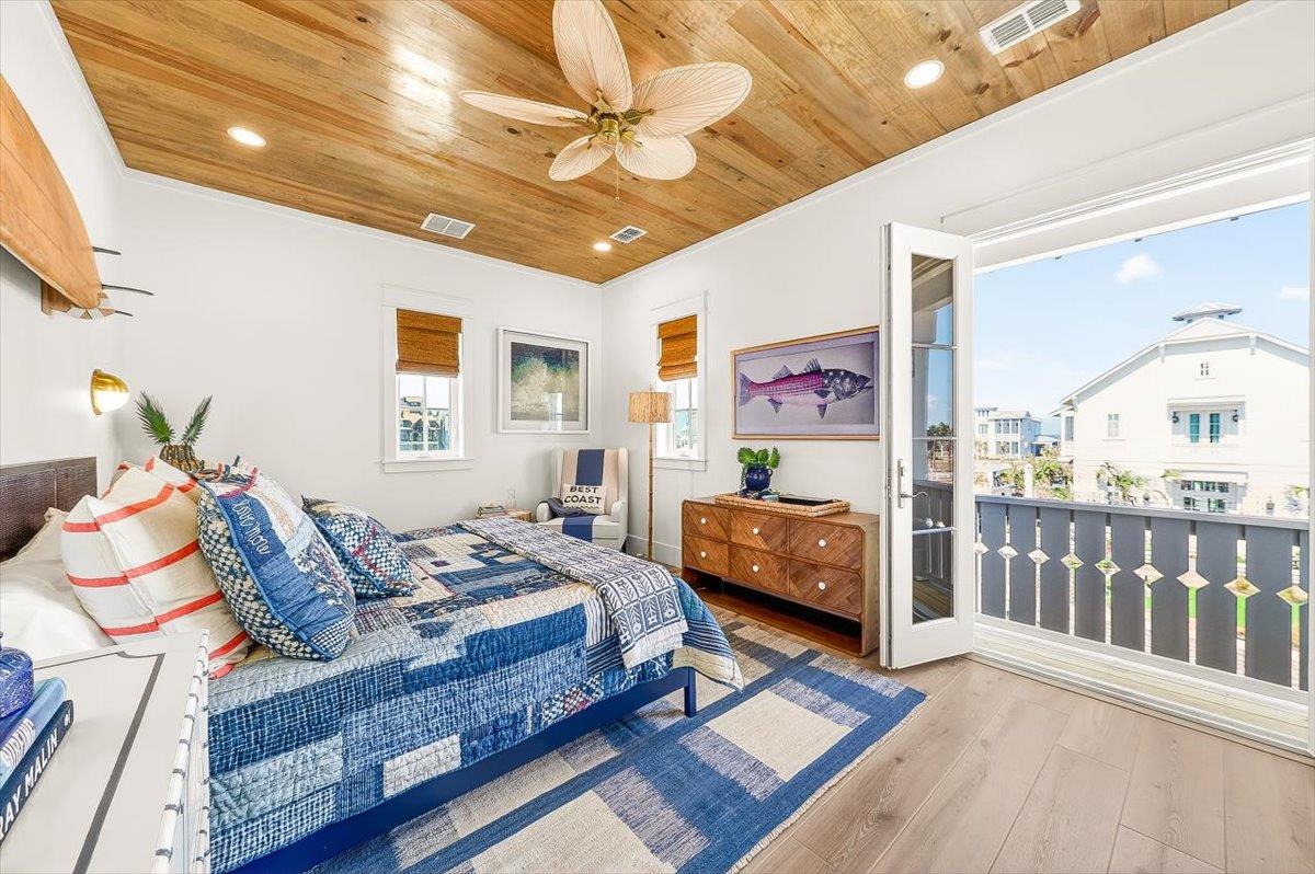 3rd King Bedroom, 2nd Floor