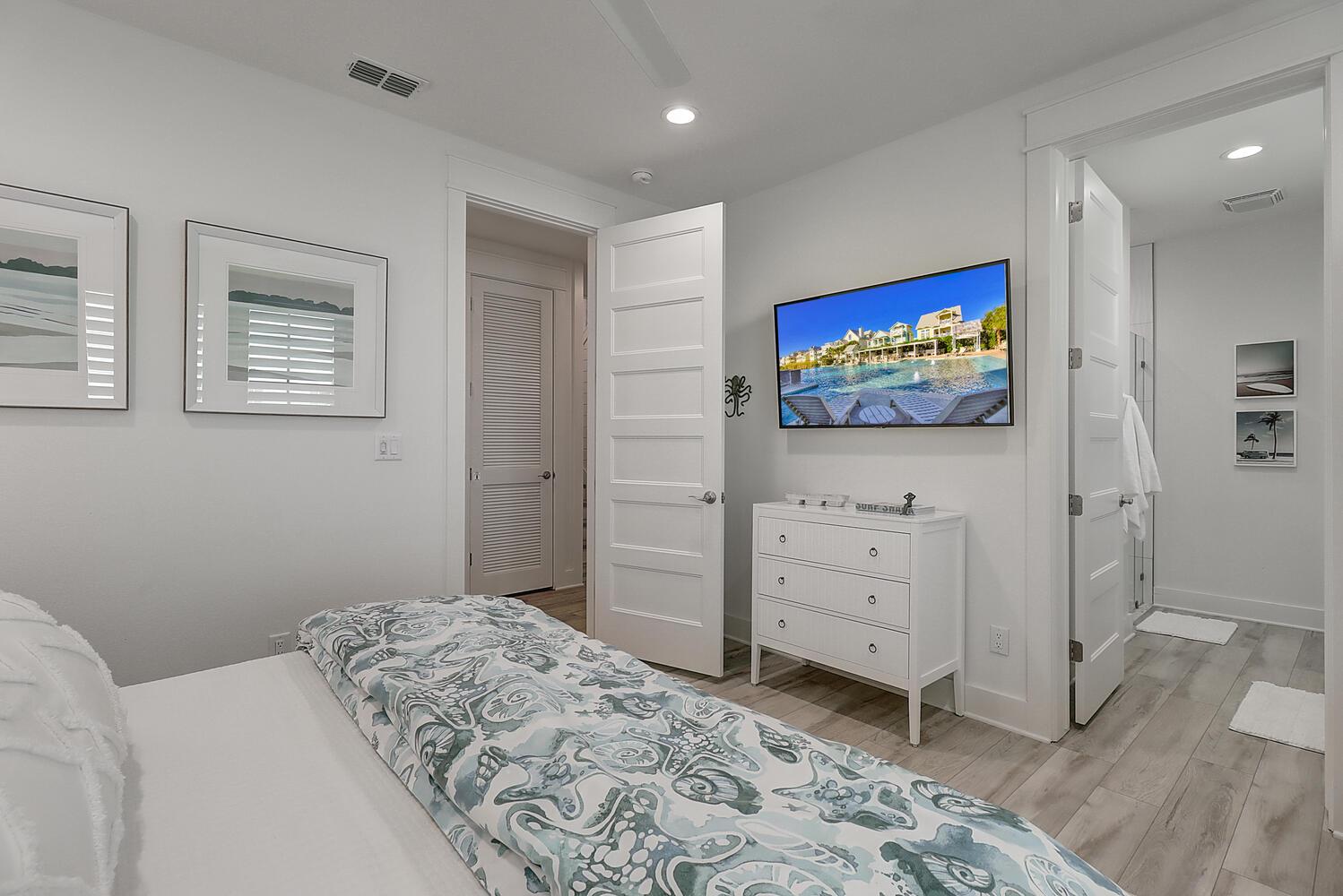 Second King Bedroom,1st Floor