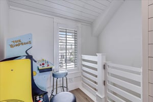 2nd Floor, Bunk Bedroom