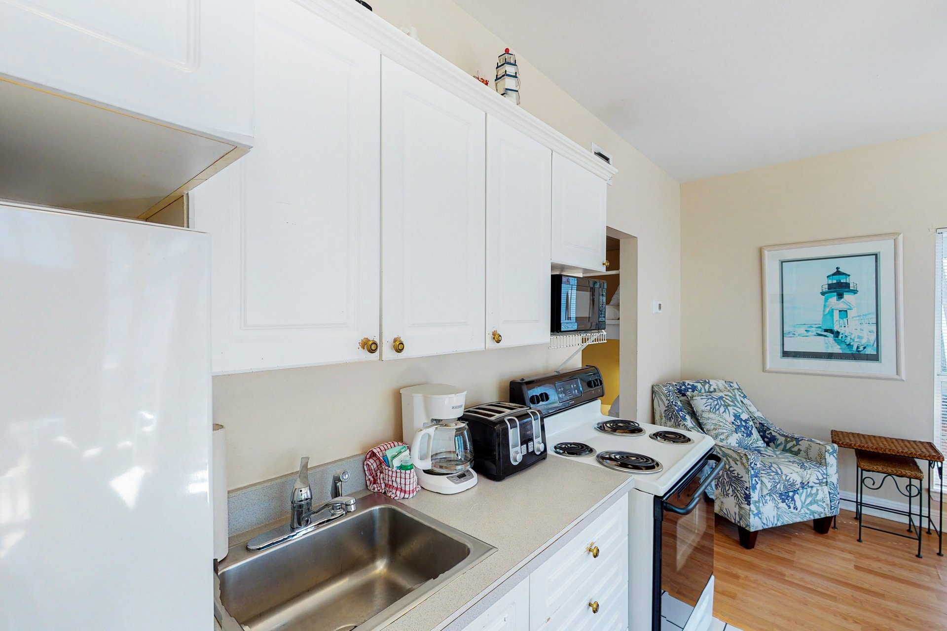 Nantucket Rainbow Cottages 15B 7