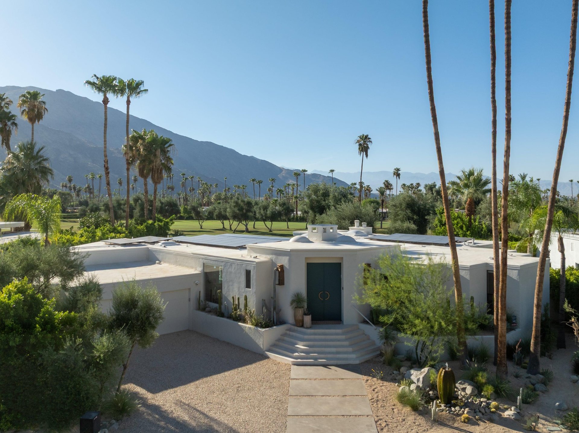 Enjoy your stay at The Fairway Palm Springs, your home away from home