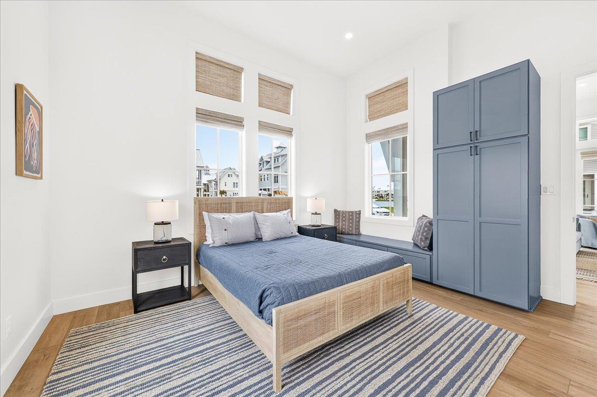 Queen Bedroom, 1st Floor