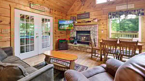 at hooked on bears a 2 bedroom cabin rental located in pigeon forge